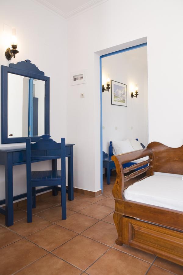 Aeri Appartement Perissa  Buitenkant foto