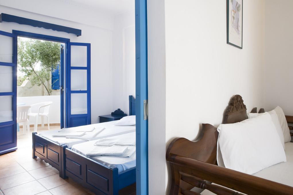 Aeri Appartement Perissa  Buitenkant foto